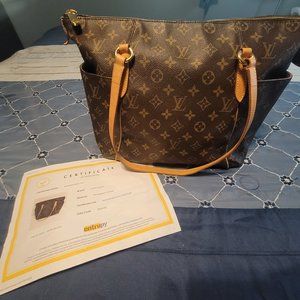 Louis Vuitton Totally MM Purse